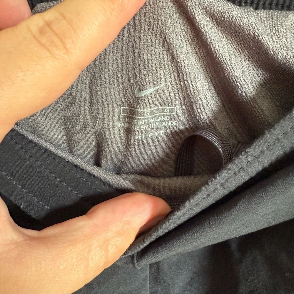 Men’s L Black/Gray Nike Dri-Fit Lightweight, Aquatic, Swim Trunks